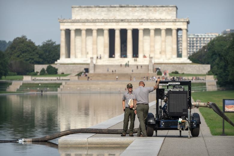 Lincoln Memorial Pool Drained Again for Trump Renovation Project