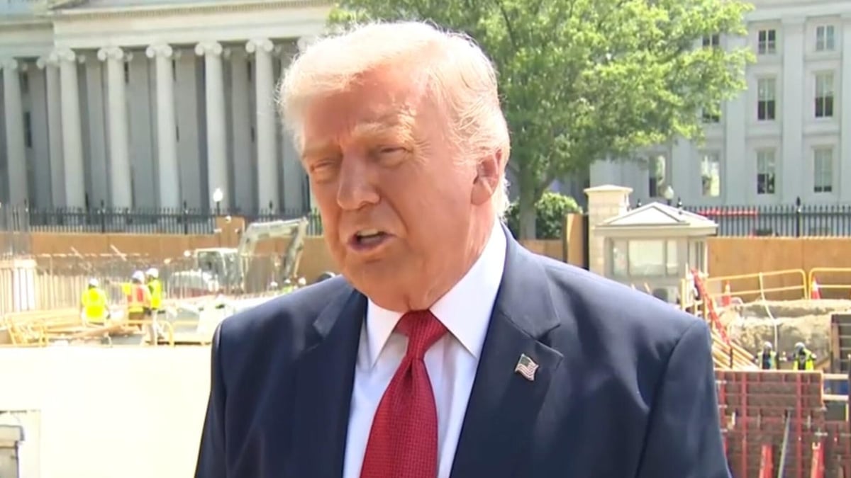 Trump Tours Ballroom Build, Says Iran Strikes Nearly Resumed