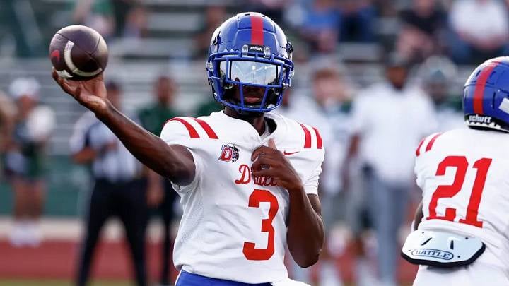 Duncanville Battles DeSoto in Texas Showdown