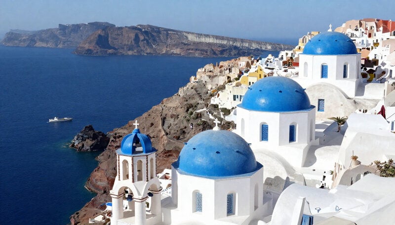 Greece Tops 2026 Easter Spots with Ideal Weather