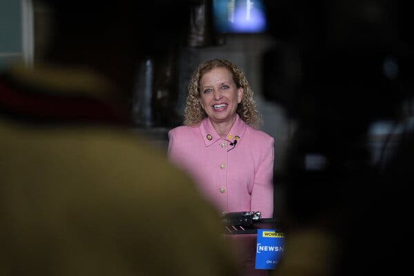Redistricting Pits Wasserman Schultz Against Black Democrats In Florida