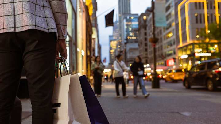 7 Top U.S. Spots for Serious Shopping