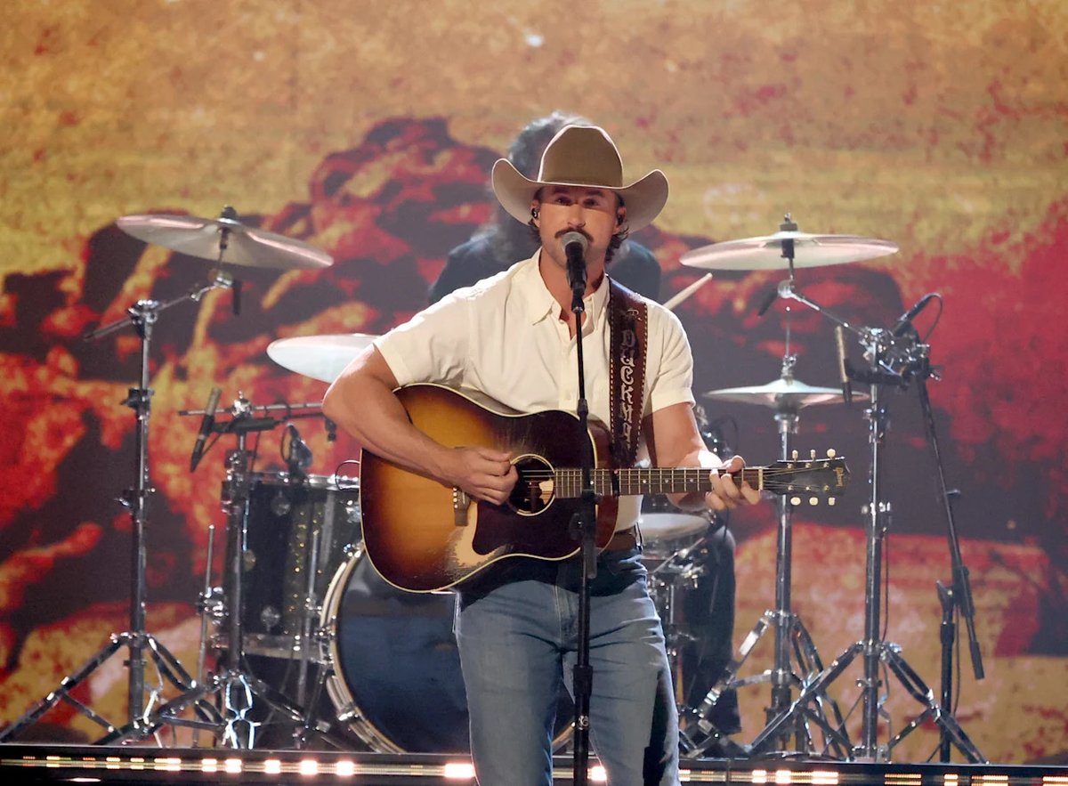 Ella Langley, Morgan Wallen, Megan Moroney Win At AMAs
