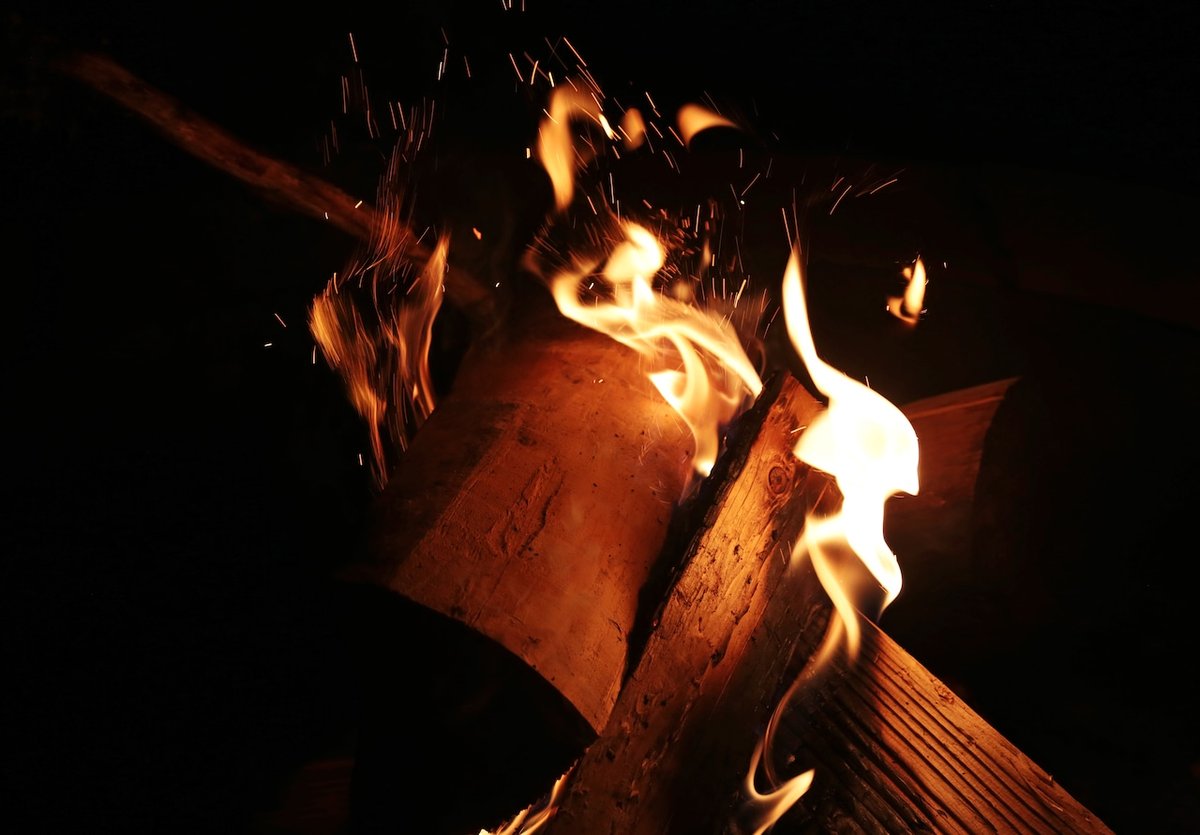 Early Wildfire Season Forces Campfire Ban at Popular Oregon Destination