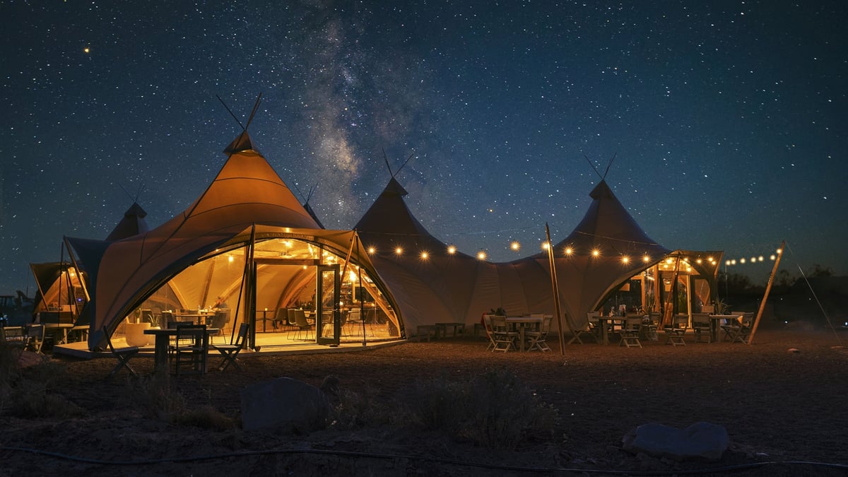 Solar-Powered Glamping Destinations Offer Off-Grid Luxury