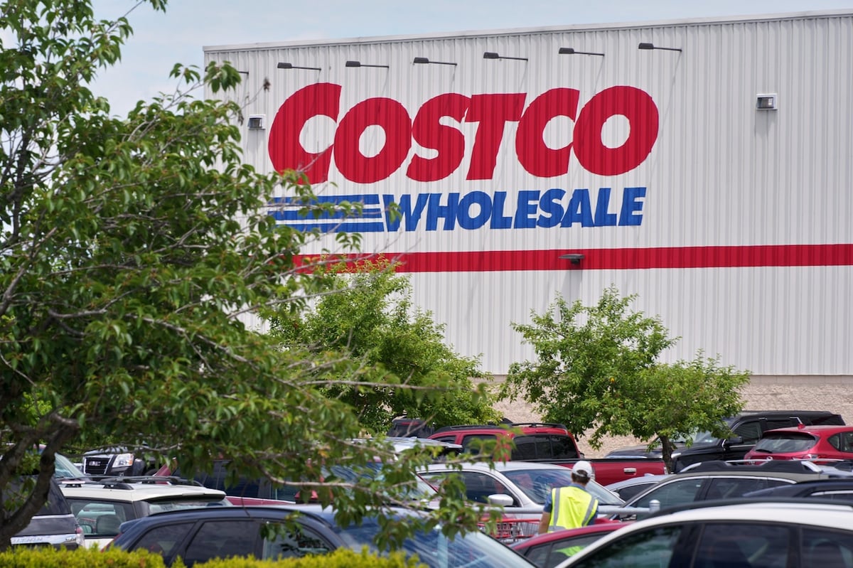 Costco Holiday Hours - Open or Closed July 3-4?