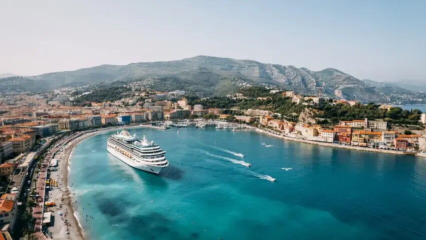 France Limits Cruise Ships to Protect Mediterranean Coasts