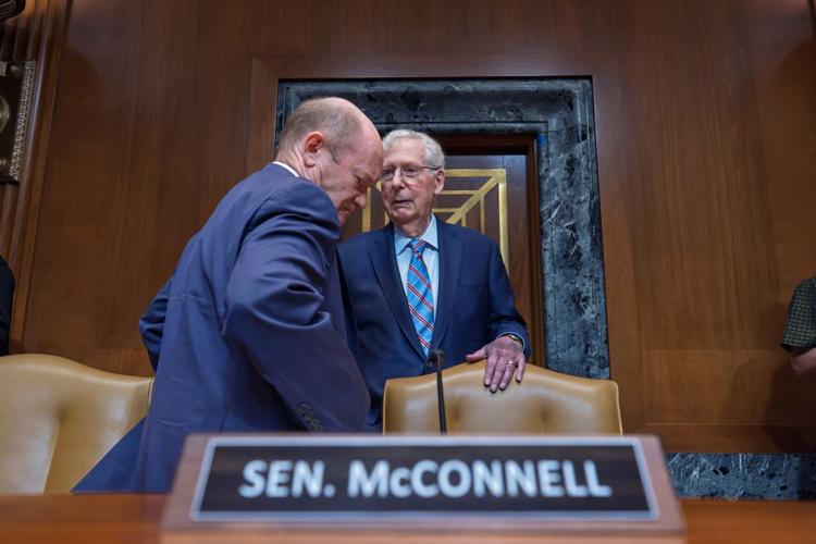 White House Stalls GOP Over Anti-Weaponization Fund In Immigration Fight