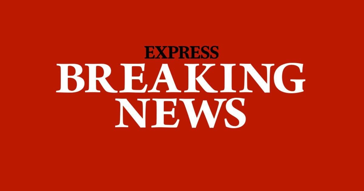 Hollywood Legend Dies After Cancer Battle, Tributes Pour In