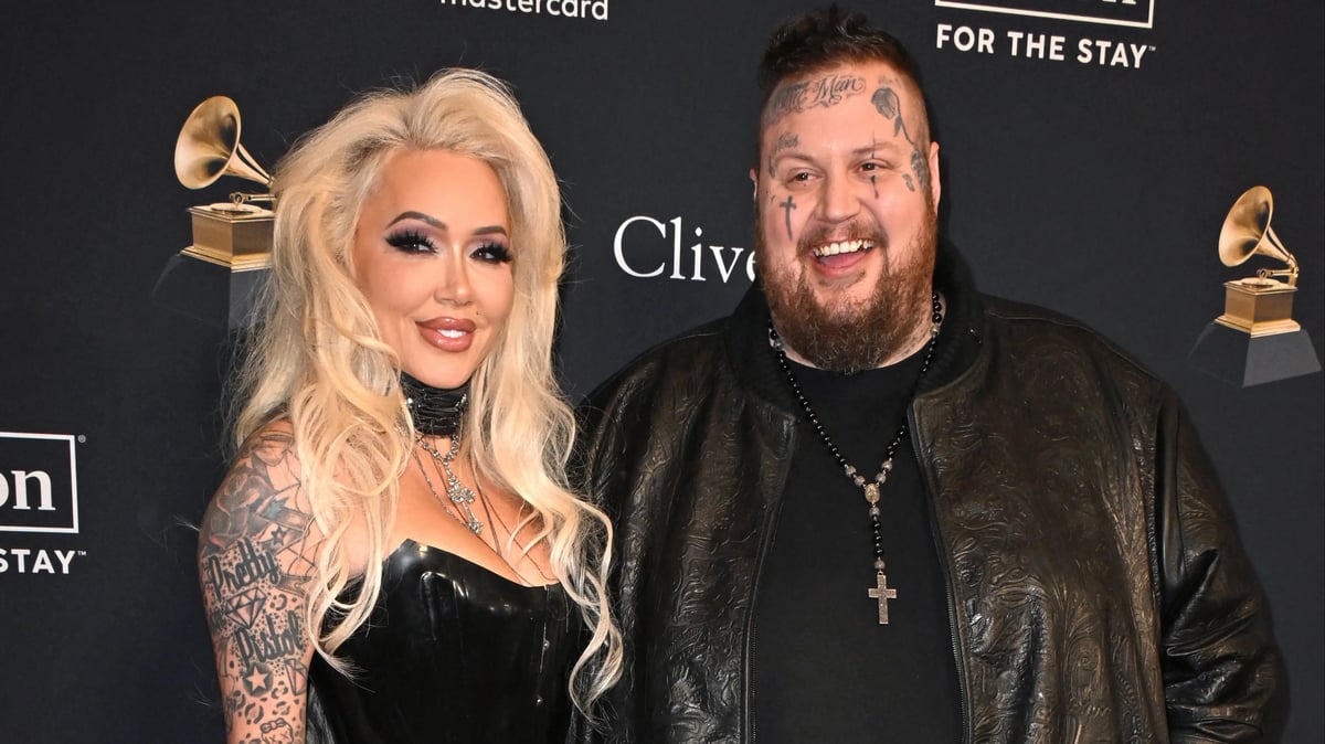 Jelly Roll's Wife Bunny Xo on Escort Past and Weight Loss Sex