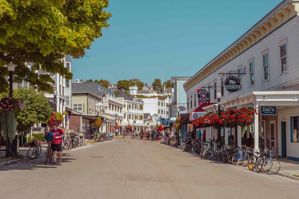 8 Car-Free U.S. Destinations For Slower Travel