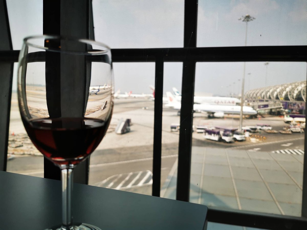 America’s Favorite Airport Eatery Is Not a Restaurant
