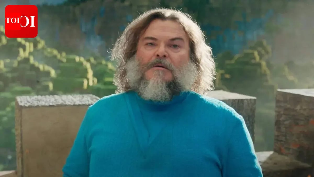 Stars Welcome Jack Black to SNL Five-Timers Club