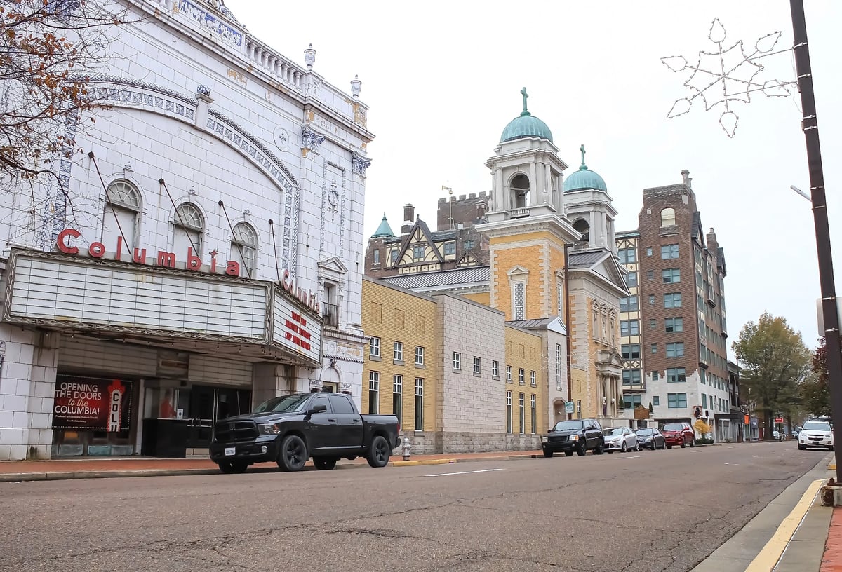 9 Best Small Kentucky Towns for a Comfortable Retirement