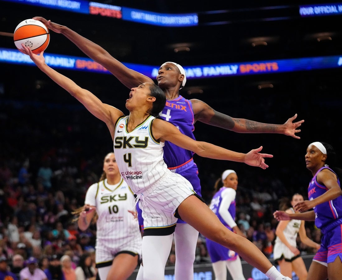 Mercury and Sky Head in Opposite Directions Before Matchup