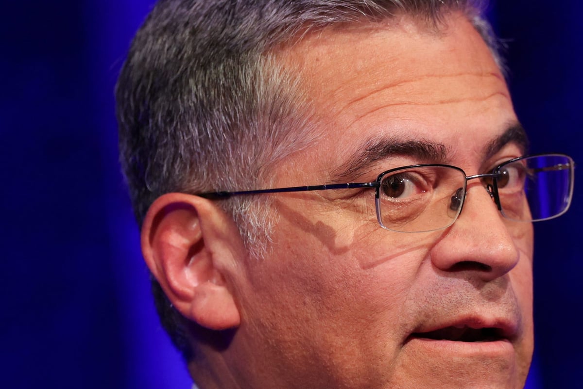 California Governor Race, Graham Platner Lead Packed Primary Month