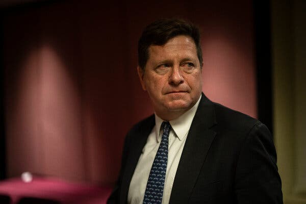 Trump Picks Jay Clayton For Intelligence Chief After Pulte Backlash