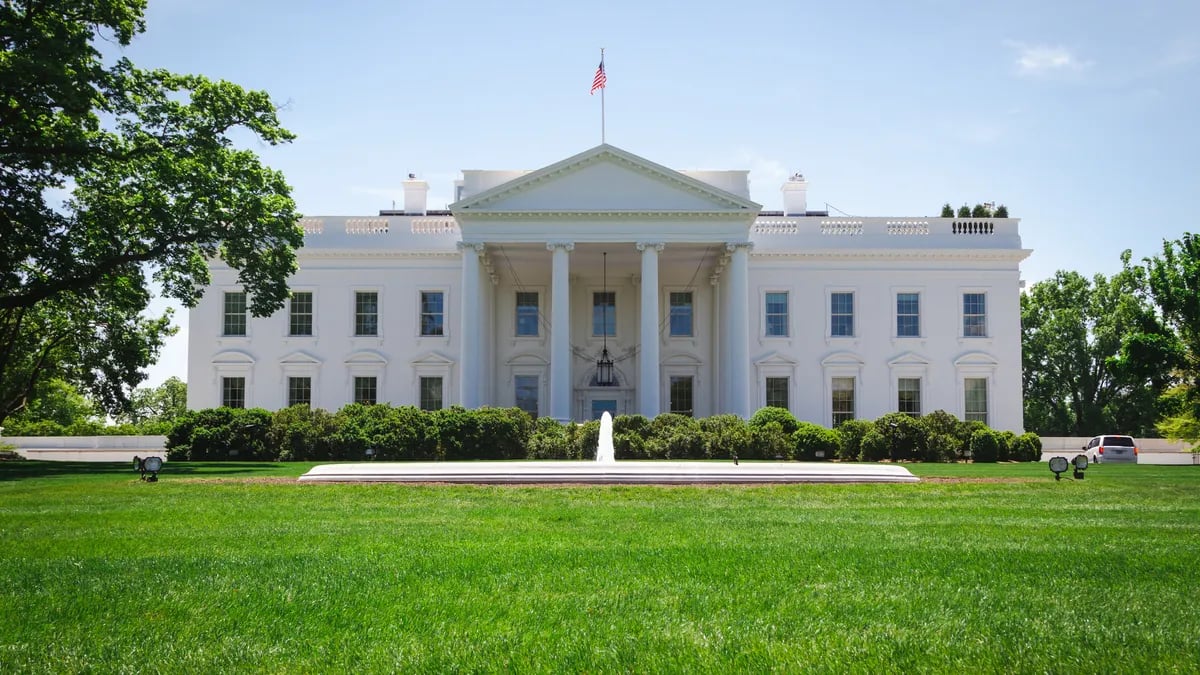 US Launches Vulnerability Clearinghouse Amid AI Security Surge