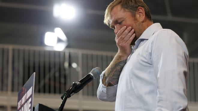 Democrats Battle Over Party's Future as Internal Divisions Deepen