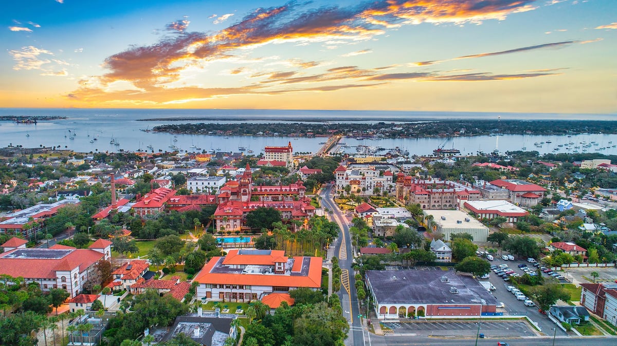 12 Beautiful Southern Small Towns Worth a Visit