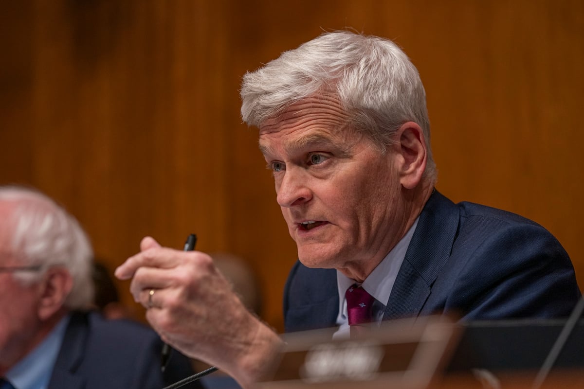 GOP Senators Break With Trump As Party Tensions Surface