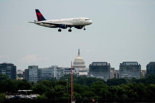 Delta Halts Perks for Congress Members