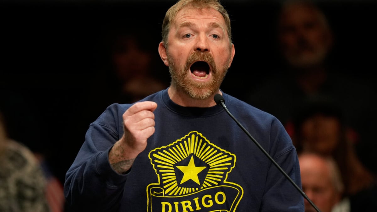Far-Left Dem Candidate Floats Jailing Billionaires