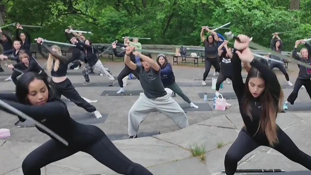 Sword Up Turns Into the New Fitness Fad