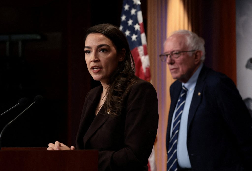 Sanders, AOC Push AI Data Center Moratorium Bill