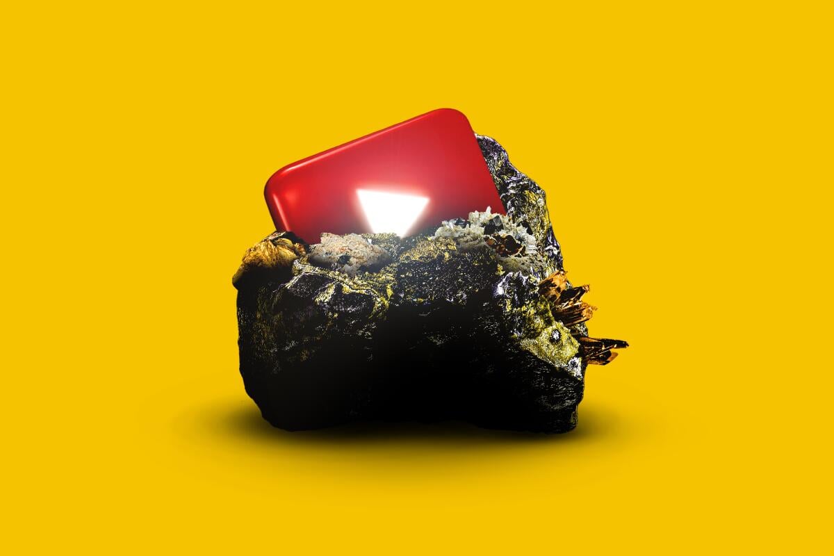 Hollywood's Race to Turn Internet Stories Into Blockbusters