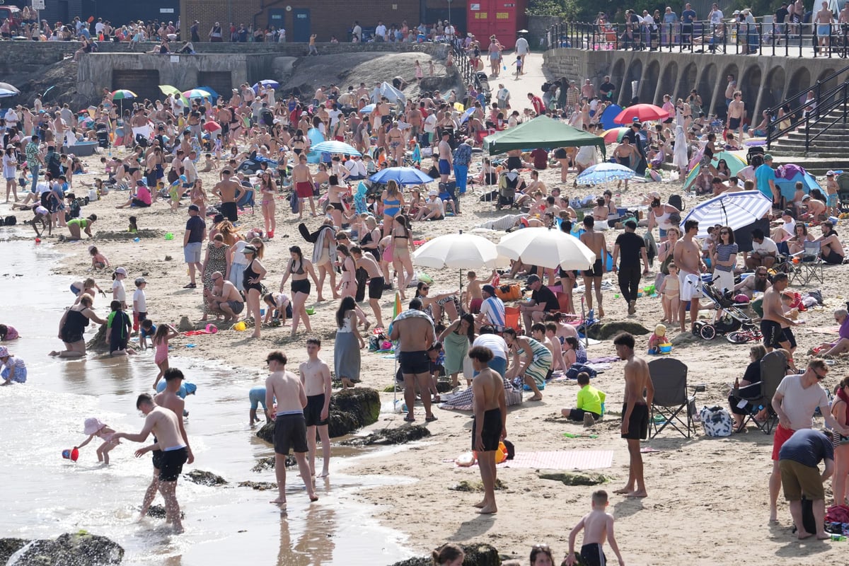 UK Set for Hottest May Day Ever at 35C