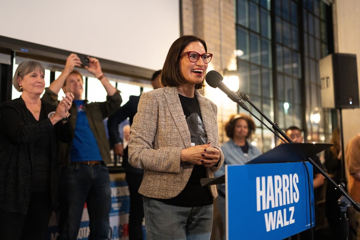 ICE Furor Deepens Minnesota's Centrist-Liberal Split