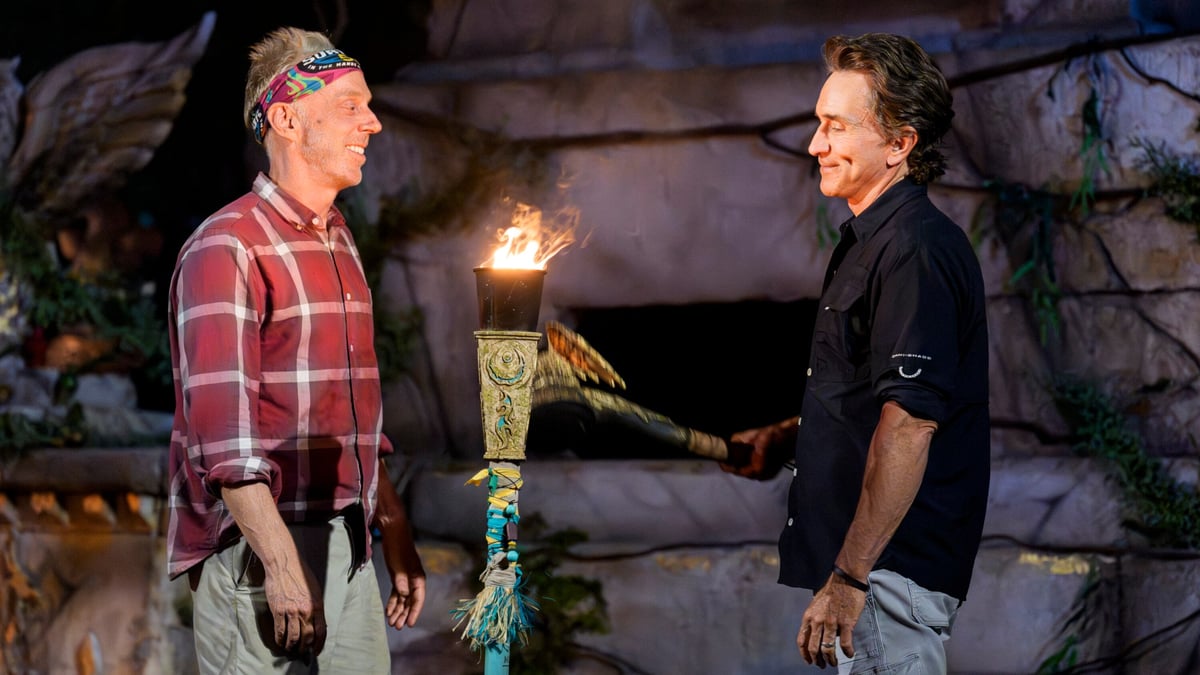 Survivor Stars Charlie Davis And Kamilla Karthigesu Join White Lotus