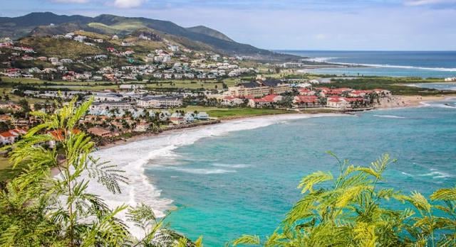 17 Spots to Encounter Billionaires on Holiday