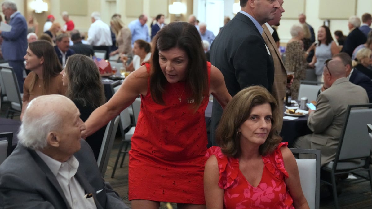Trump Backed Pick Advances as Mace Is Ousted in SC Governor Primary