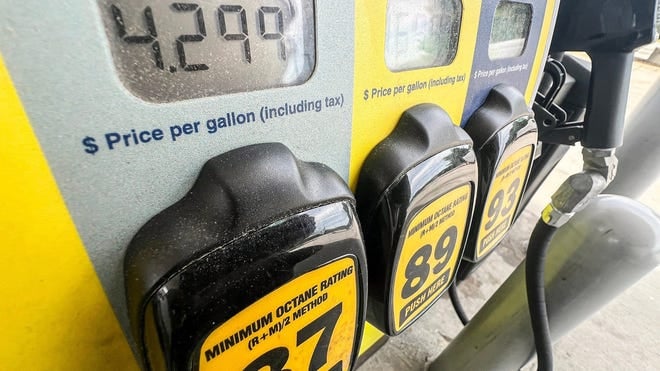 Trump Gas Tax Holiday Falls Short on Price Relief