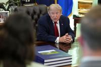 Trump Announces Republican Midterm Convention in Dallas