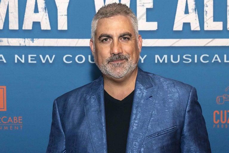 Taylor Hicks Reflects on His 'American Idol' Win 20 Years Later