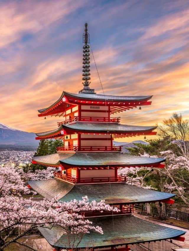 5 Best Spring Travel Destinations Worldwide