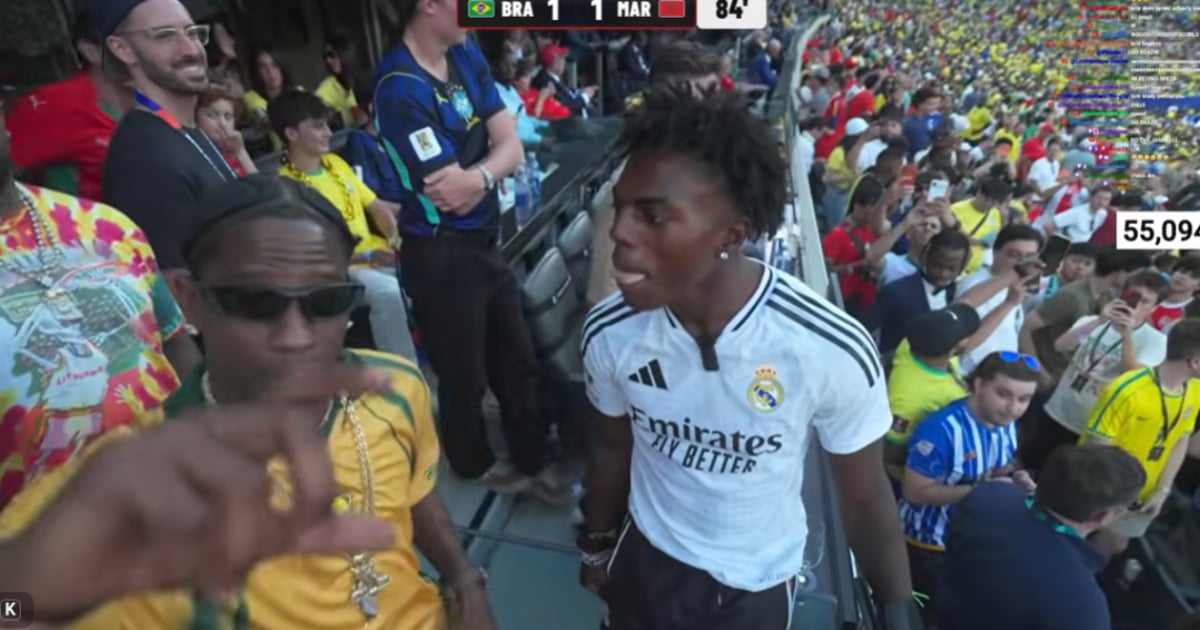 IShowSpeed Pokes Fun at Travis Scott at the World Cup