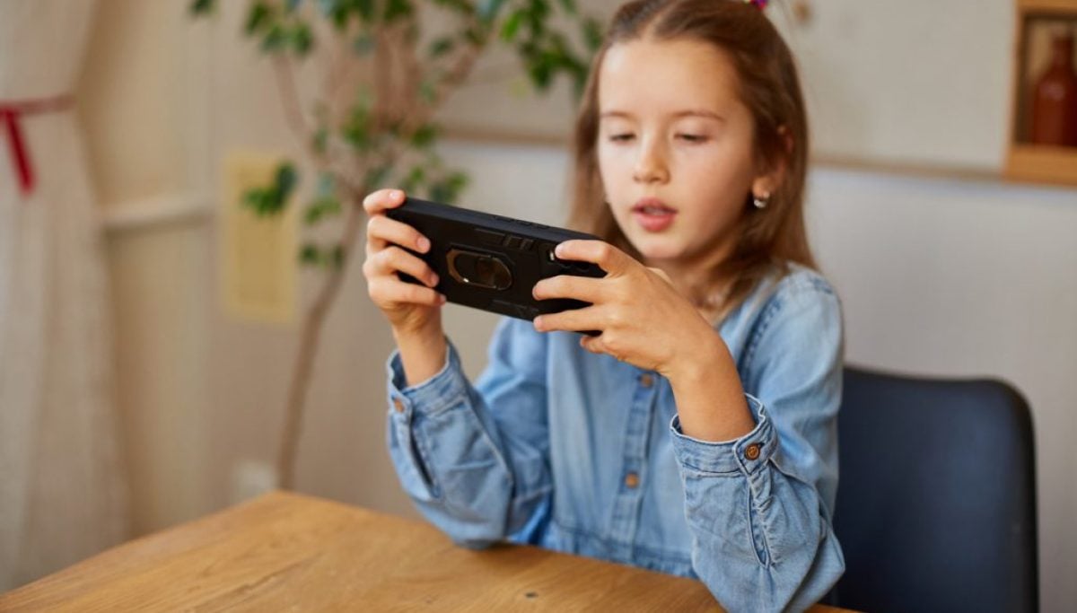 App Stores Must Be Kids' Safety Gatekeepers