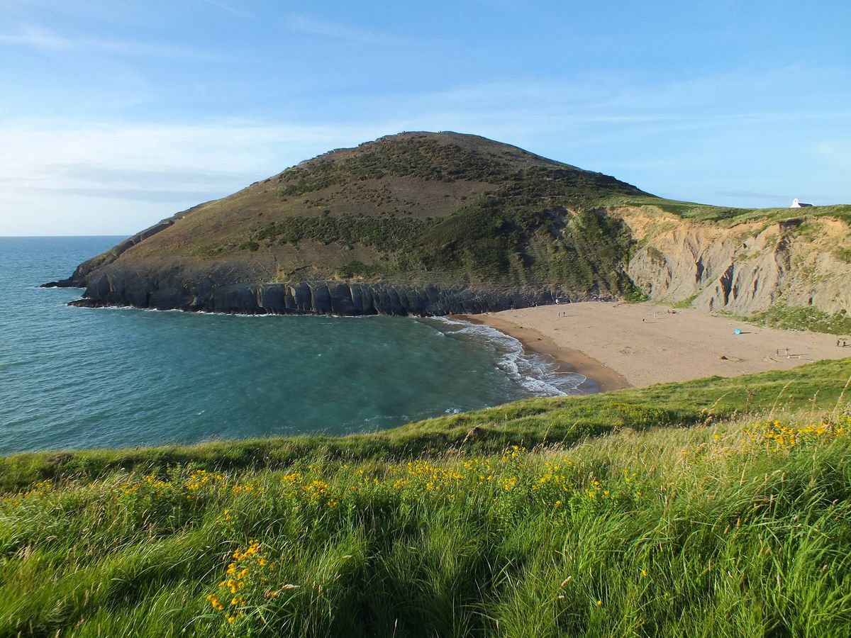 Charming UK Seaside Town Named 2026's Best Coastal Destination
