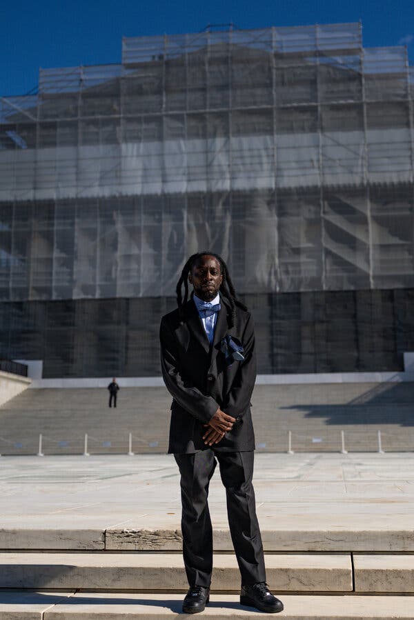 Supreme Court Blocks Inmate's Dreadlock Lawsuit Against Prison