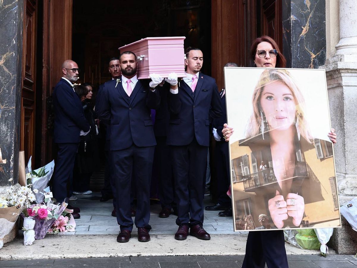 French Big Brother Star Loana Petrucciani Laid to Rest in Pink Coffin