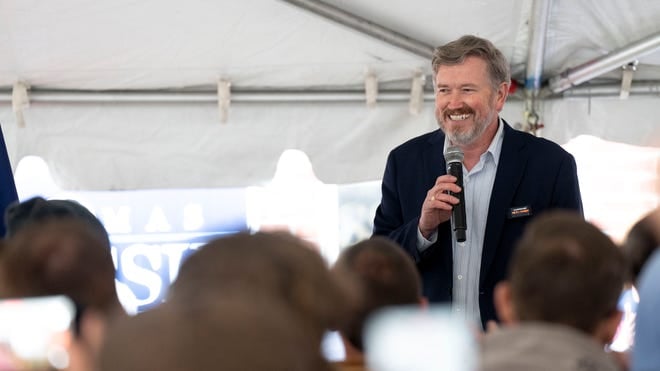 Poll: Massie Leads Gallrein in Kentucky Race