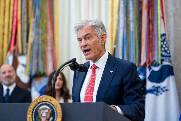 Dr. Oz Grills Groups on Teen Trans Care