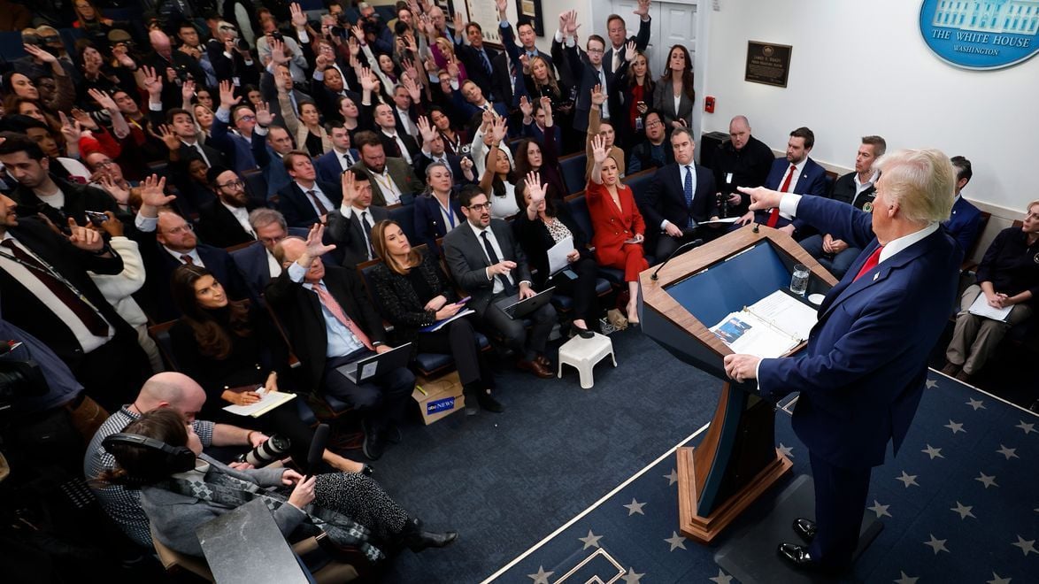Americans Support Press Freedom But Fear Misinformation