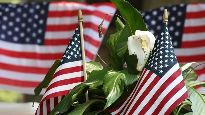 Are South Carolina Grocery Stores Open On Memorial Day?