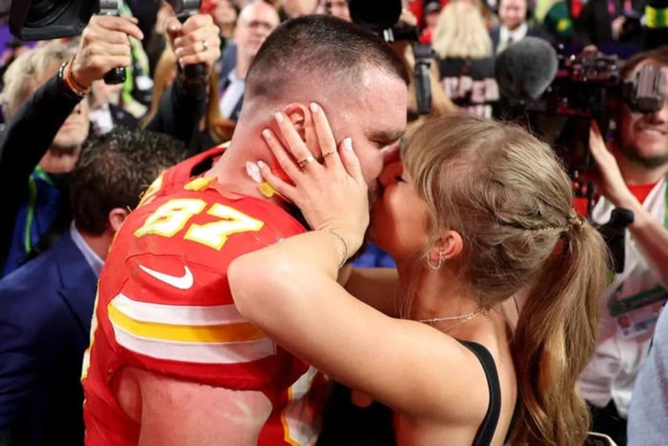 Taylor Swift and Travis Kelce's Wedding: 7 Celeb Moments You Missed