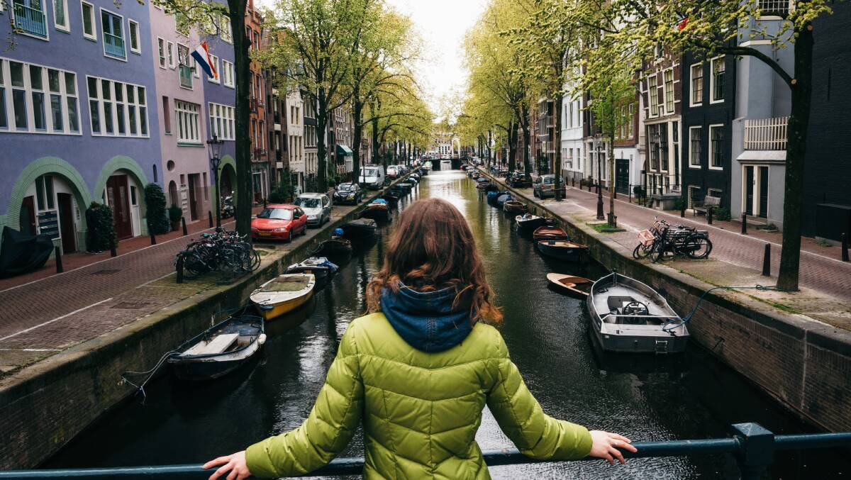 Australia Ends Passport Stamps for Europe